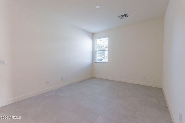 12941 N FOUNDERS PARK Boulevard, Surprise, AZ 85379