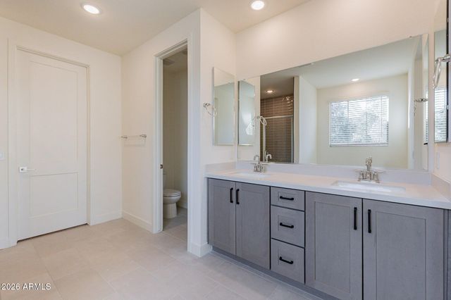 12941 N FOUNDERS PARK Boulevard, Surprise, AZ 85379