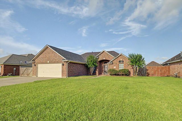 1015 Cardinal Drive, Richwood, TX 77566
