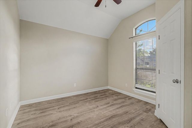 1015 Cardinal Drive, Richwood, TX 77566
