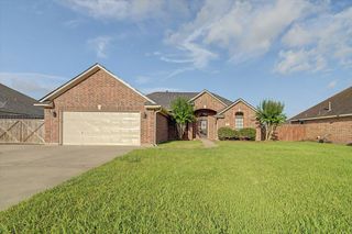 1015 Cardinal Drive, Richwood, TX 77566