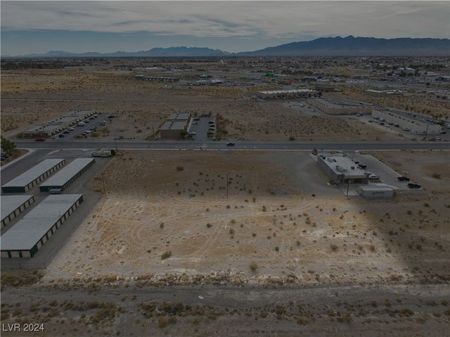 1401 East Pink Way 1, Pahrump, NV 89060
