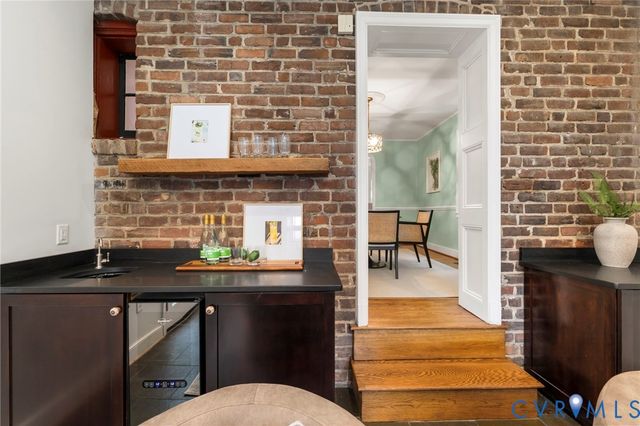 2714 E Broad St, Richmond, VA 23223