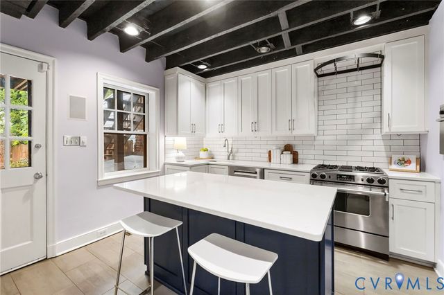 2714 E Broad St, Richmond, VA 23223