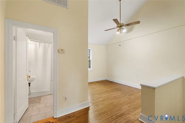 2714 E Broad St, Richmond, VA 23223