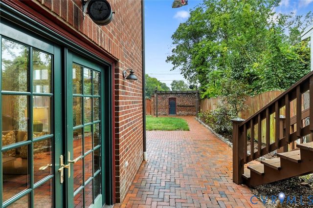2714 E Broad St, Richmond, VA 23223