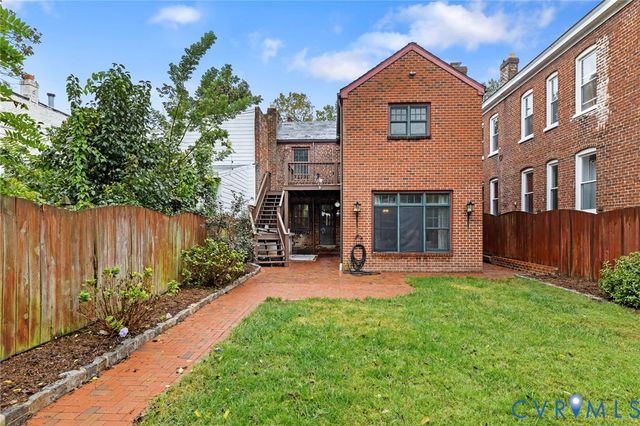 2714 E Broad St, Richmond, VA 23223