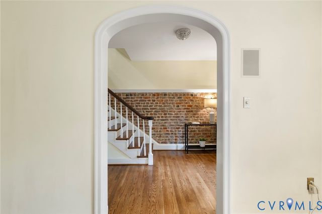 2714 E Broad St, Richmond, VA 23223