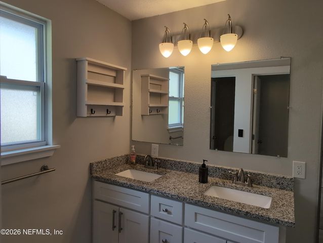 12607 QUARTERHORSE Trail, Jacksonville, FL 32223