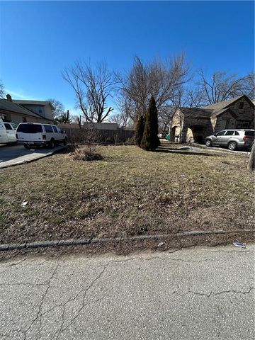 2412 N 34 Street, Kansas City, KS 66104