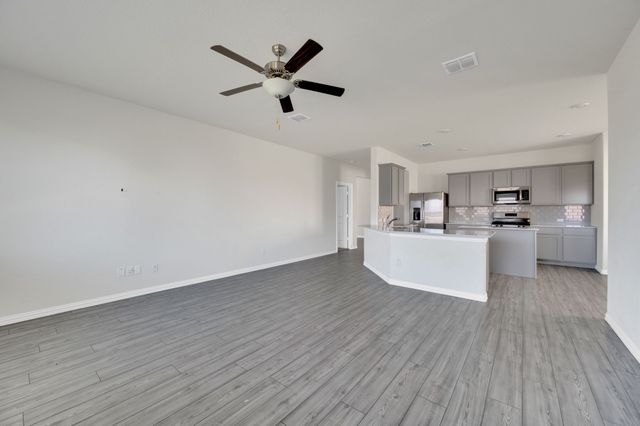 1104 Garden Grove Lane, Forney, TX 75126