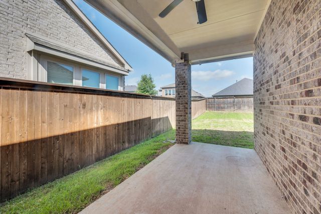 1104 Garden Grove Lane, Forney, TX 75126