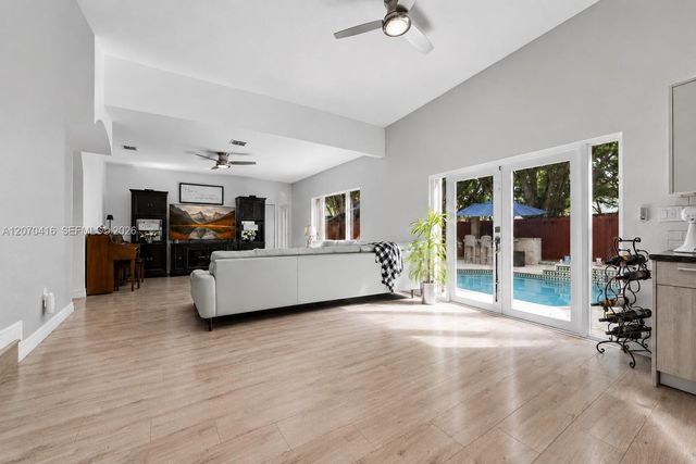 2006 NE 38th Road, Homestead, FL 33033