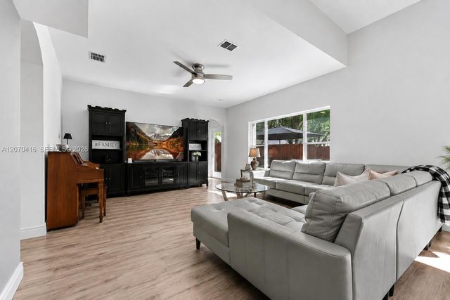 2006 NE 38th Road, Homestead, FL 33033