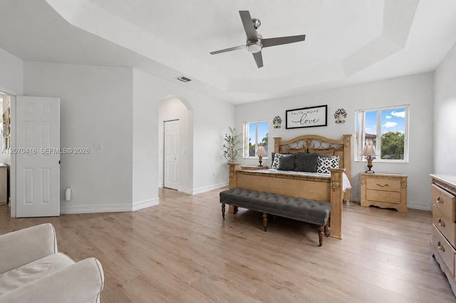 2006 NE 38th Road, Homestead, FL 33033