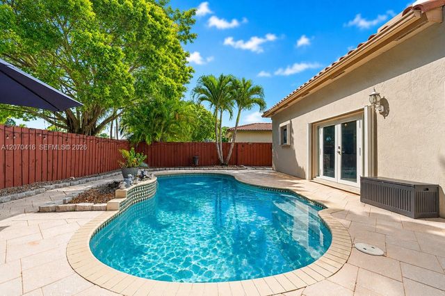 2006 NE 38th Road, Homestead, FL 33033