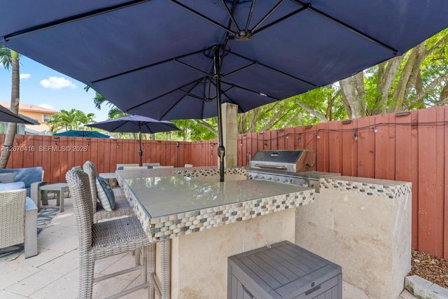 2006 NE 38th Road, Homestead, FL 33033