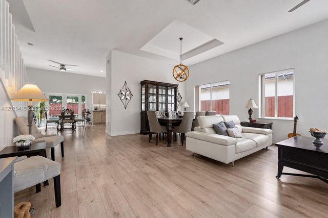 2006 NE 38th Road, Homestead, FL 33033
