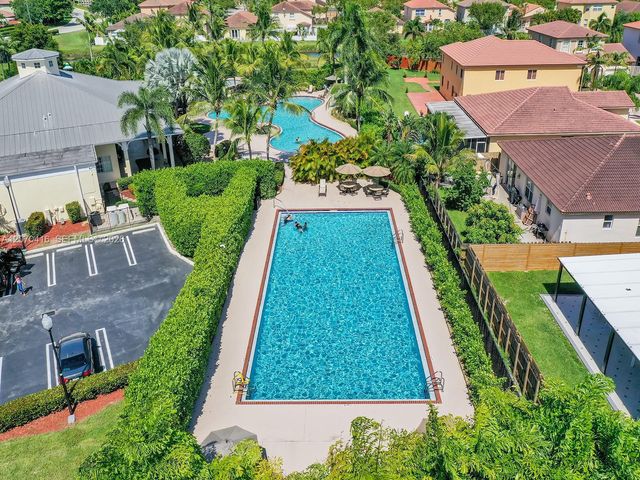2006 NE 38th Road, Homestead, FL 33033