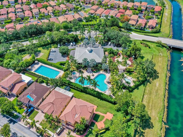 2006 NE 38th Road, Homestead, FL 33033