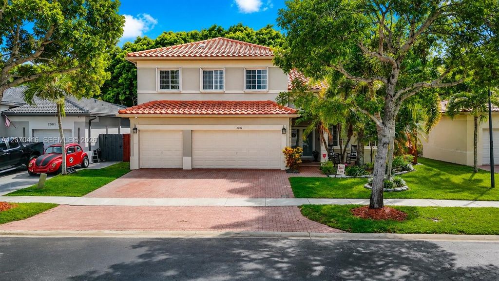 2006 NE 38th Road, Homestead, FL 33033