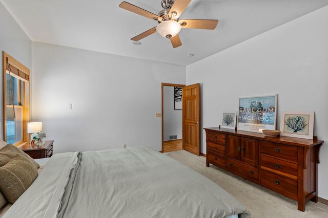 2780 Overlook Lane N, Stillwater, MN 55082