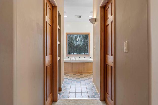 2780 Overlook Lane N, Stillwater, MN 55082