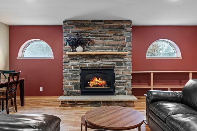 2780 Overlook Lane N, Stillwater, MN 55082