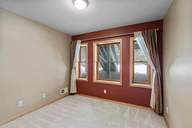 2780 Overlook Lane N, Stillwater, MN 55082