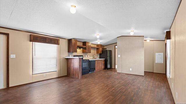 1911 Wald, New Braunfels, TX 78132