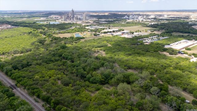 1911 Wald, New Braunfels, TX 78132