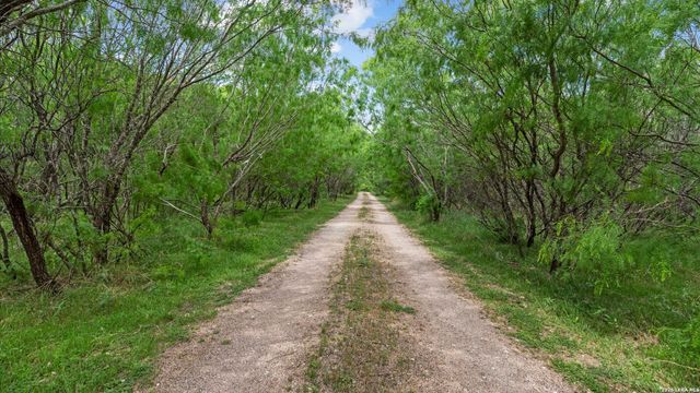 1911 Wald, New Braunfels, TX 78132