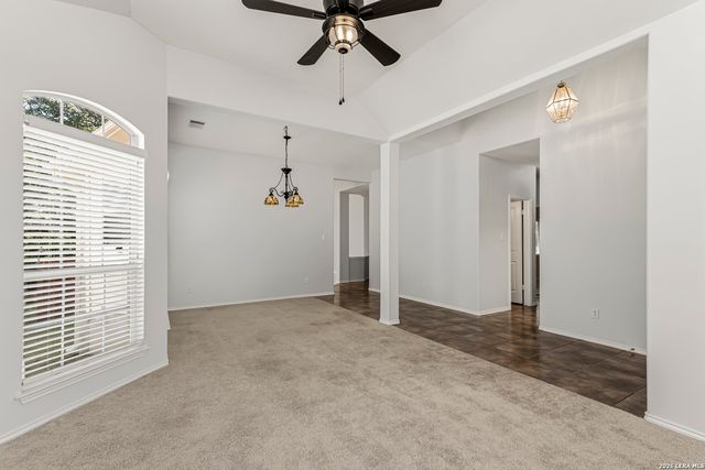 2002 SIMPSON TRL, San Antonio, TX 78251