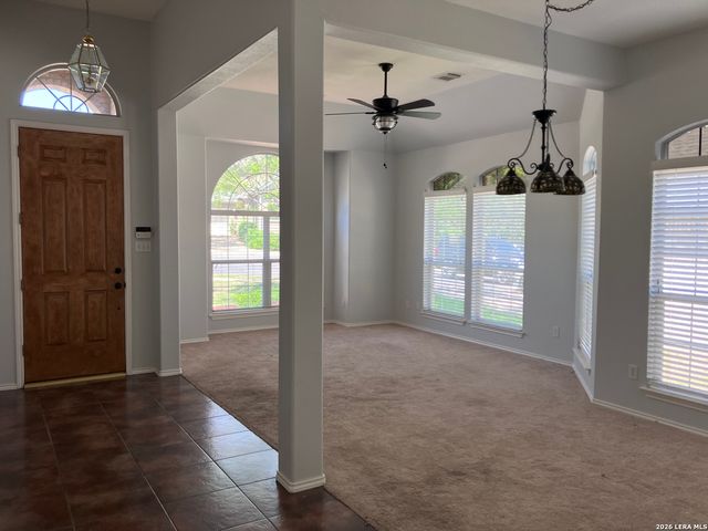 2002 SIMPSON TRL, San Antonio, TX 78251