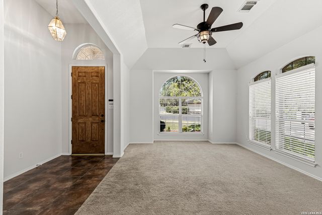 2002 SIMPSON TRL, San Antonio, TX 78251