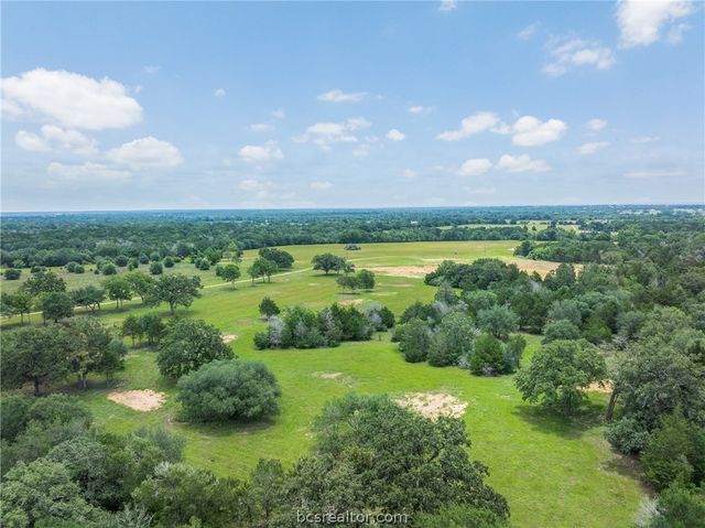 3320 County Road 430, Dime Box, TX 77853