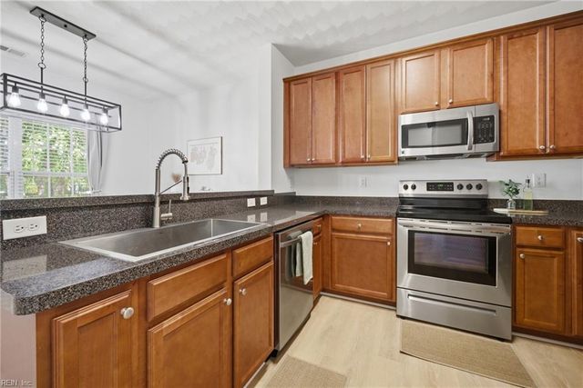 3646 Herbert ST, Norfolk, VA 23513