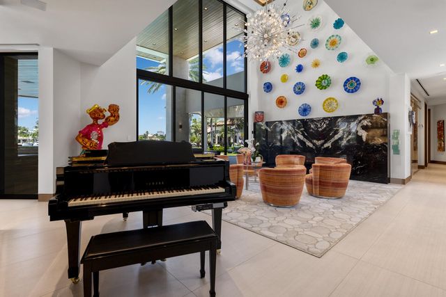 200 Fiesta Way, Fort Lauderdale, FL 33301