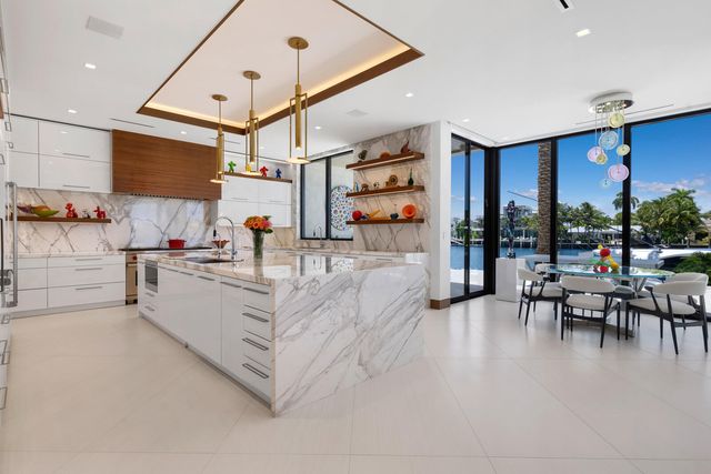 200 Fiesta Way, Fort Lauderdale, FL 33301