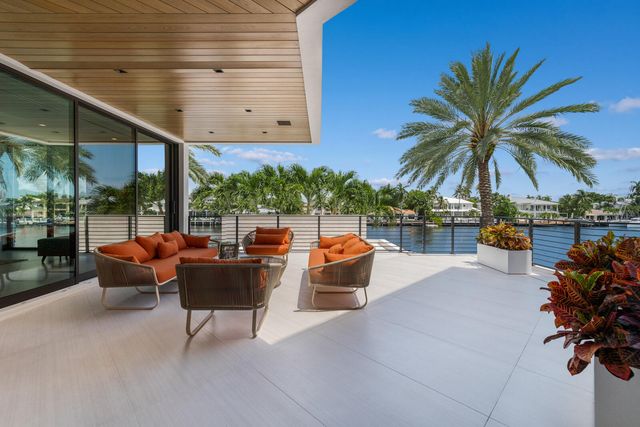 200 Fiesta Way, Fort Lauderdale, FL 33301
