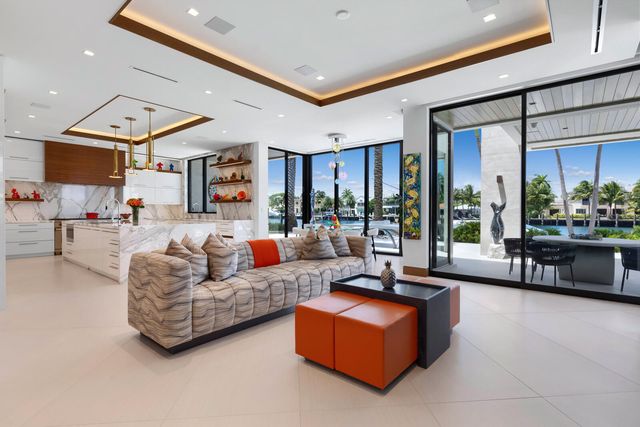 200 Fiesta Way, Fort Lauderdale, FL 33301