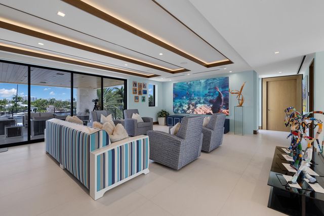 200 Fiesta Way, Fort Lauderdale, FL 33301