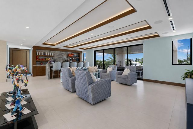 200 Fiesta Way, Fort Lauderdale, FL 33301