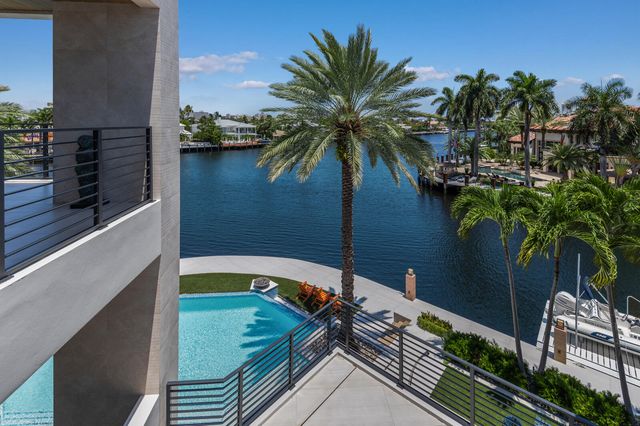 200 Fiesta Way, Fort Lauderdale, FL 33301