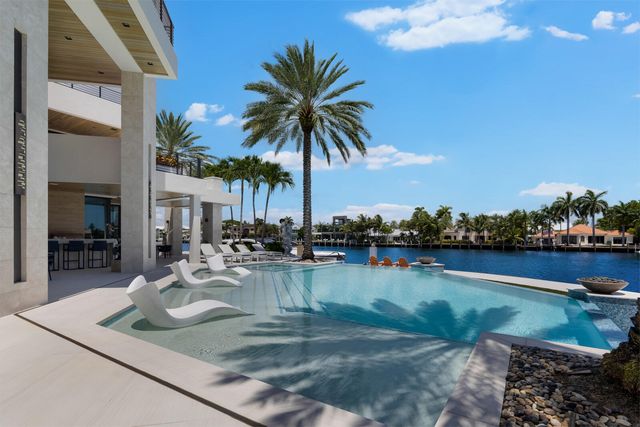 200 Fiesta Way, Fort Lauderdale, FL 33301