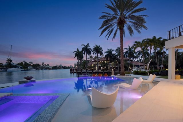 200 Fiesta Way, Fort Lauderdale, FL 33301