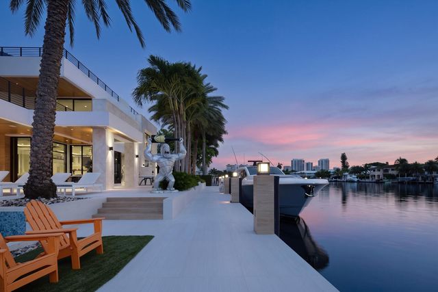 200 Fiesta Way, Fort Lauderdale, FL 33301
