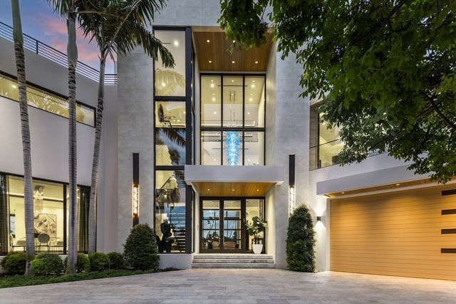 200 Fiesta Way, Fort Lauderdale, FL 33301
