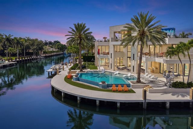 200 Fiesta Way, Fort Lauderdale, FL 33301