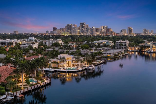 200 Fiesta Way, Fort Lauderdale, FL 33301